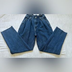 Abercrombie & Fitch Dark Blue Mom Jeans with Belt Size 25/0R